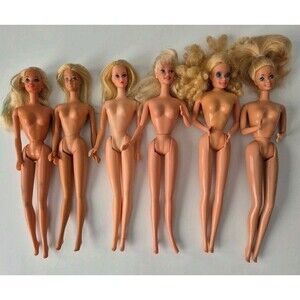 Mattel Lot Of 7 Vintage 1966  Fashion Barbie Dolls Blonde Hair Blue Eyes